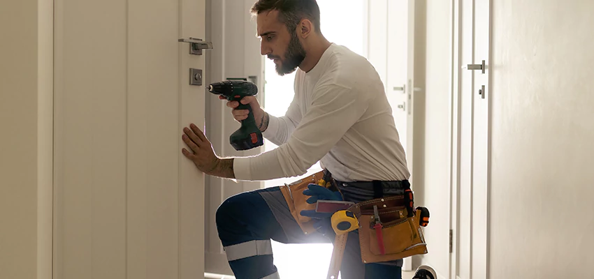Mailbox Lock Installation Expert in Greenfield, California