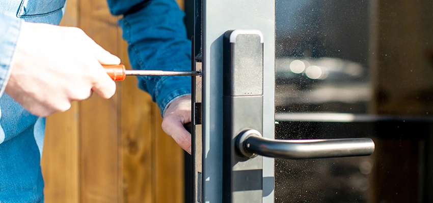 Aluminium Door Lock Replacement in Greenfield, California