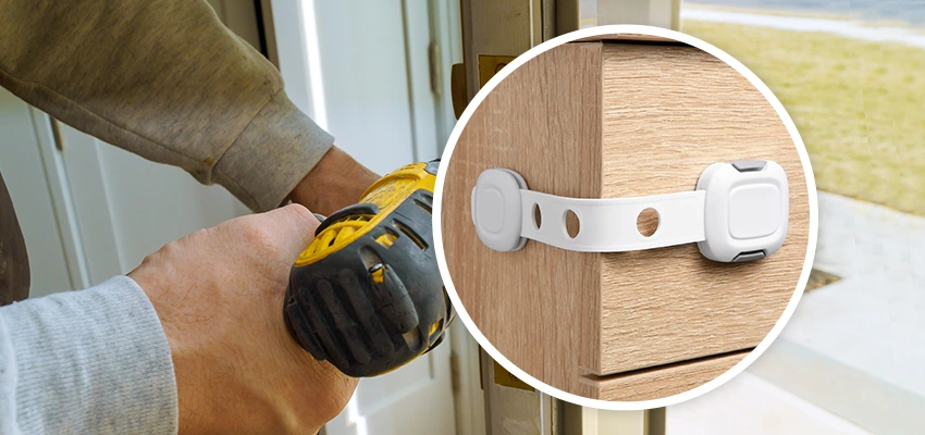 Childproof Sliding Door Locks in Greenfield, CA