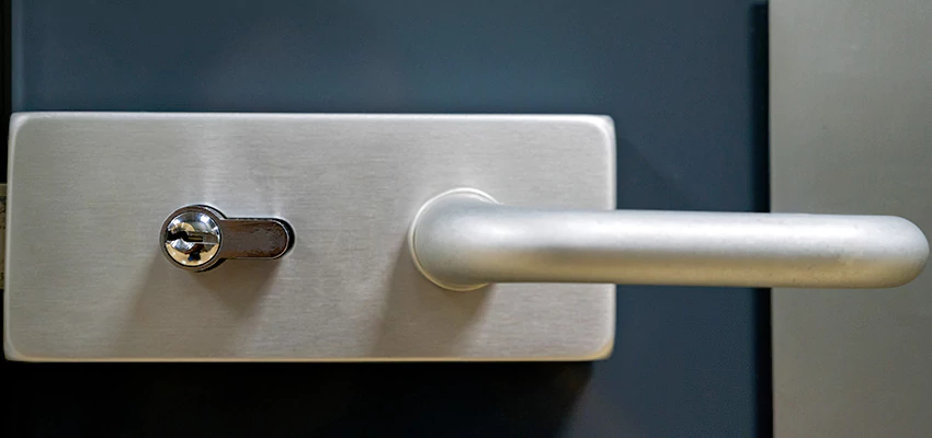 Change Patio Door Locks in Greenfield, California