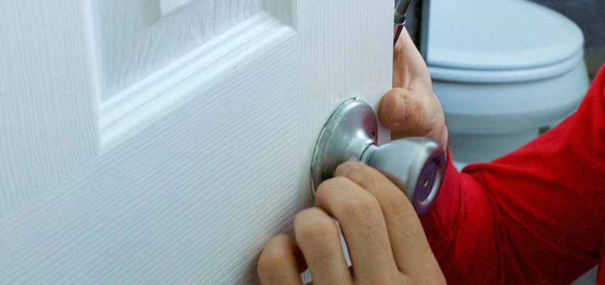 Vintage Door Knob Replacement in Greenfield, CA